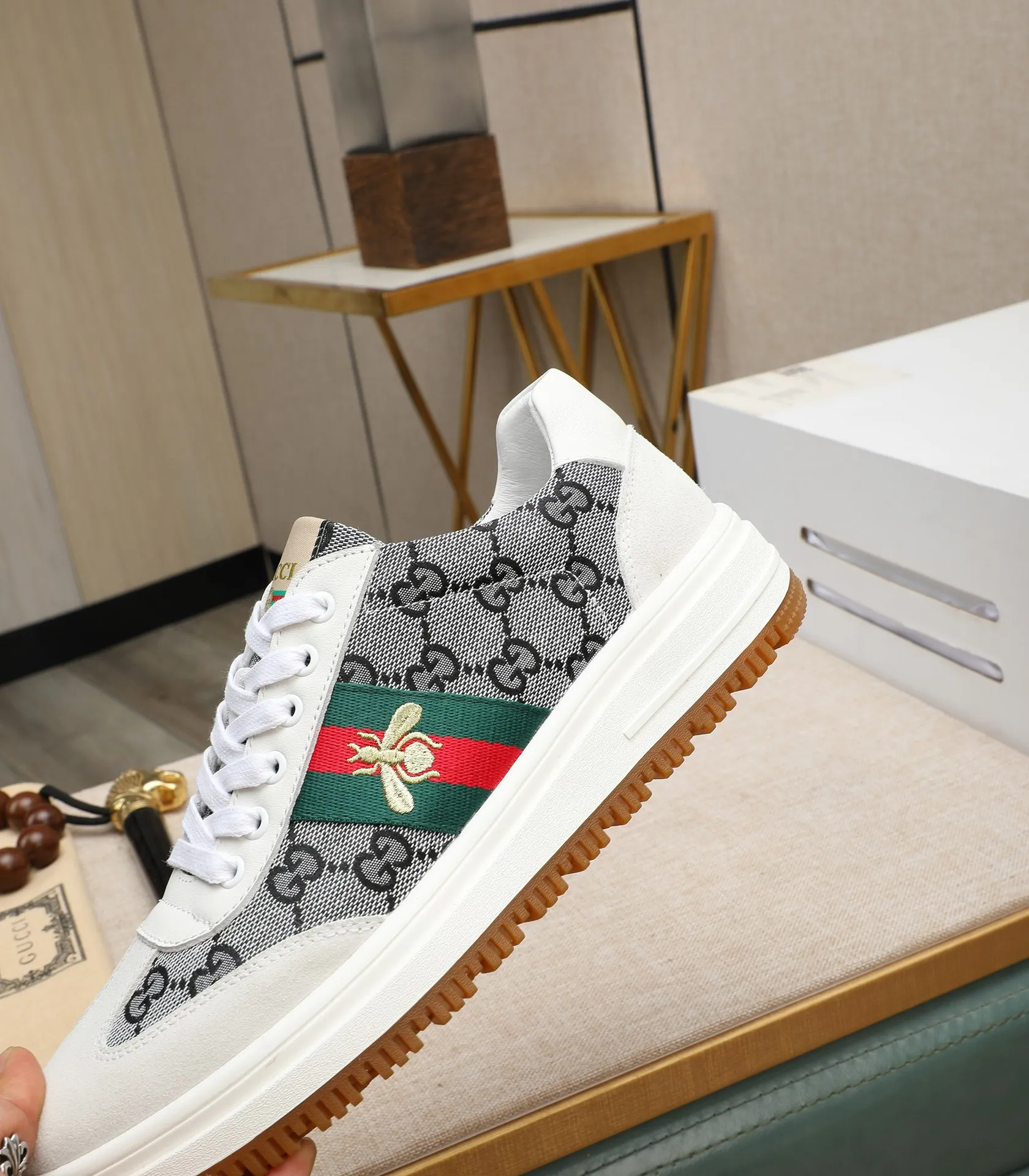 Men's shoes💰440 GUCCI🔍🔍2024 latest spring style On sale at the same time at the counter, original calfskin imported from Italy, genuine leather lining, (high-end, luxury, and class) exquisite workmanship, soles: original soles specially provided by the original factory, ⚠Exclusive double-layer movable molded soles are super comfortable⚠, real photos🎬The real ones are better🔍🔍"High quality·Follow the order" code number 38-44